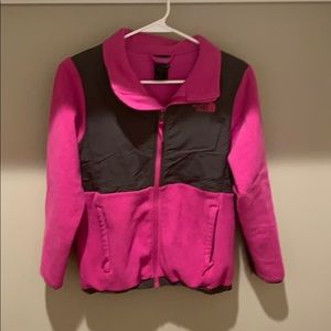 Hot pink/black.  girls the north face denali